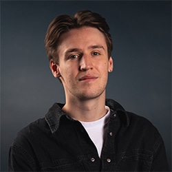 jonathanschultz-02-250x250